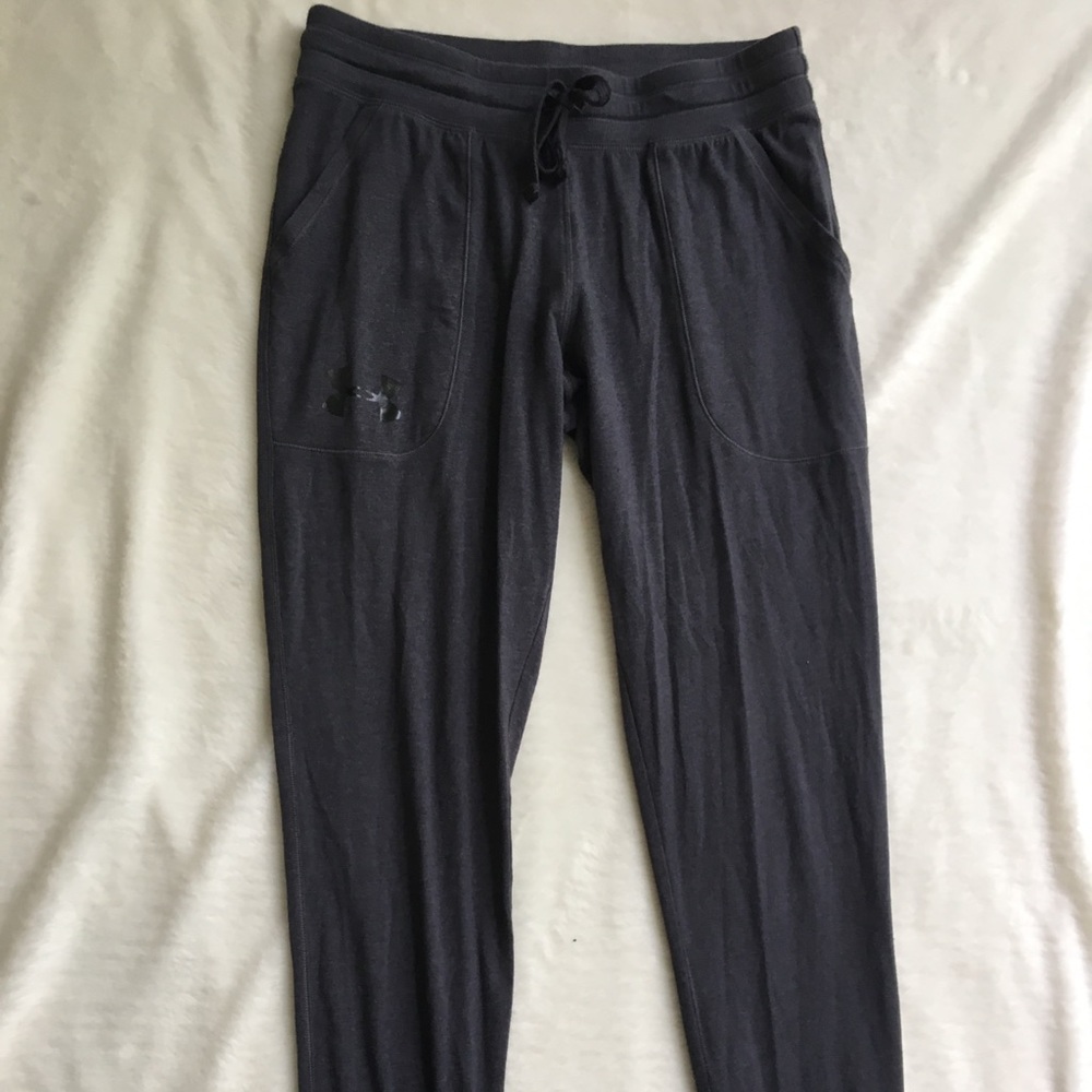 Grey under armour joggers- medium